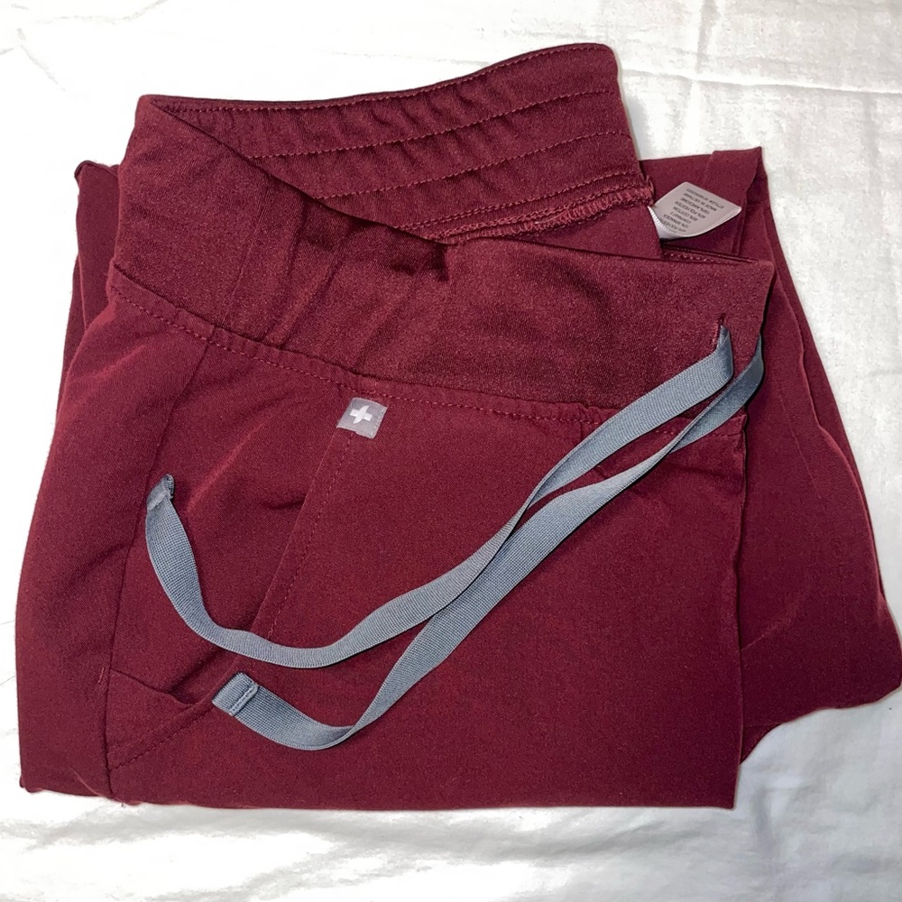Figs Women's Scrub Pants in Burgundy and Gray